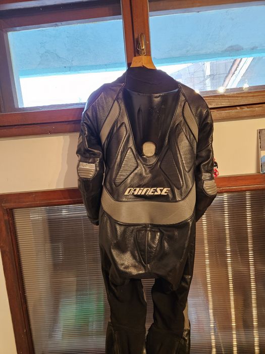 Dainese цял екип 52