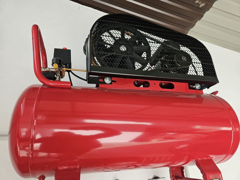 Vand compresor aer 100 litri motor 220 cu cap compresor separt
