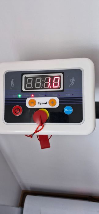 Vând banda alergat HomCom