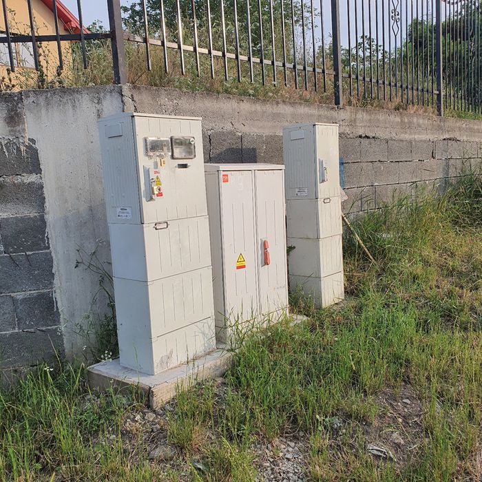 Teren intravilan de vânzare