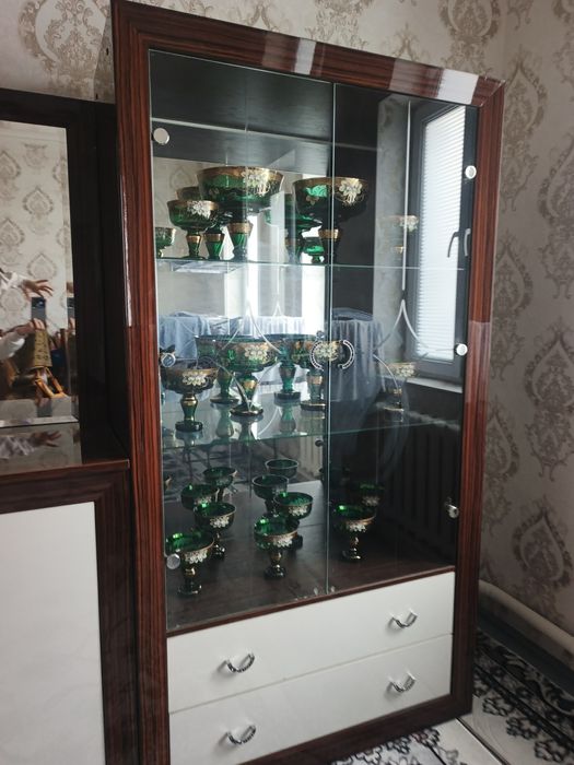 Penal, jamoat  va 2 kishilik krovat sotiladi