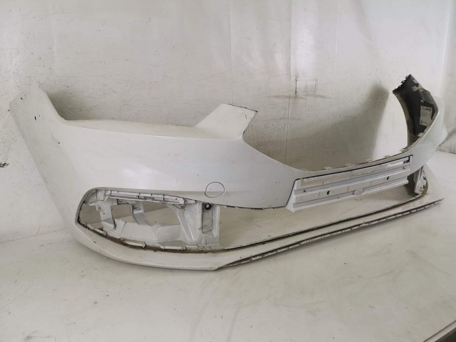 Предна броня Сеат Леон 4 / Seat Leon 4 [ - ] Оригинална, в добро състо