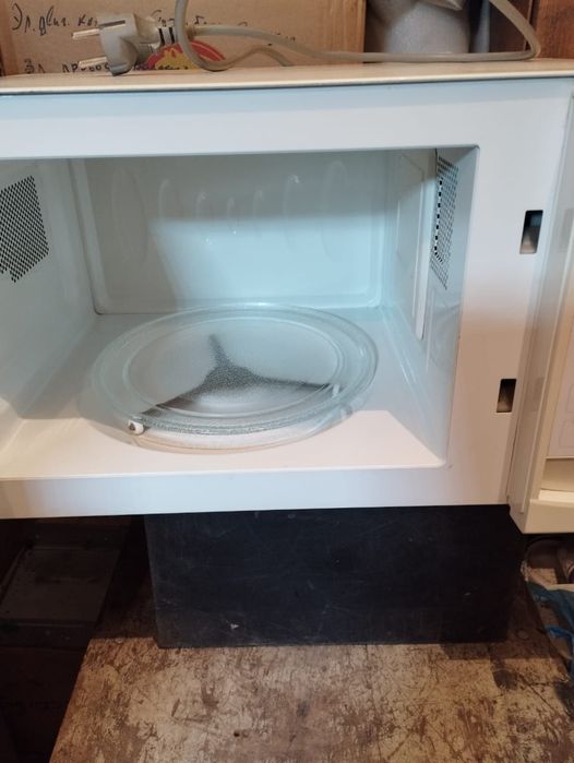 Продам микроволновку