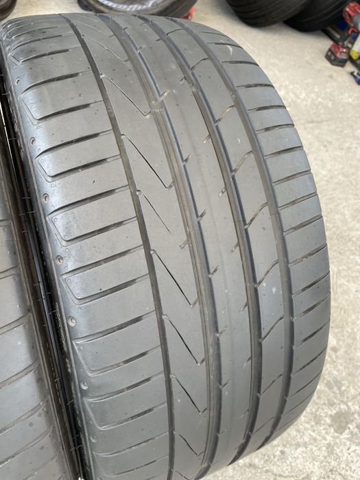 245/35/19 -2бр. Летни гуми Hankook /dot2023.