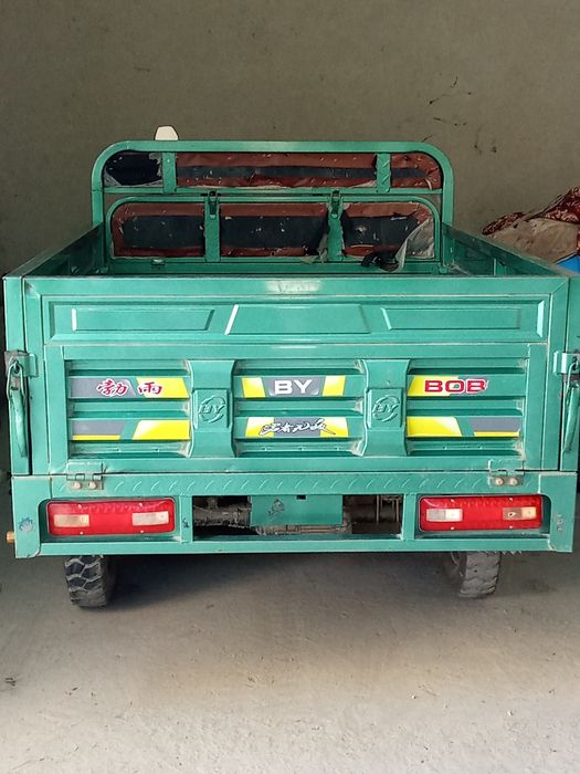 Bobo mator  srochna sotiladi