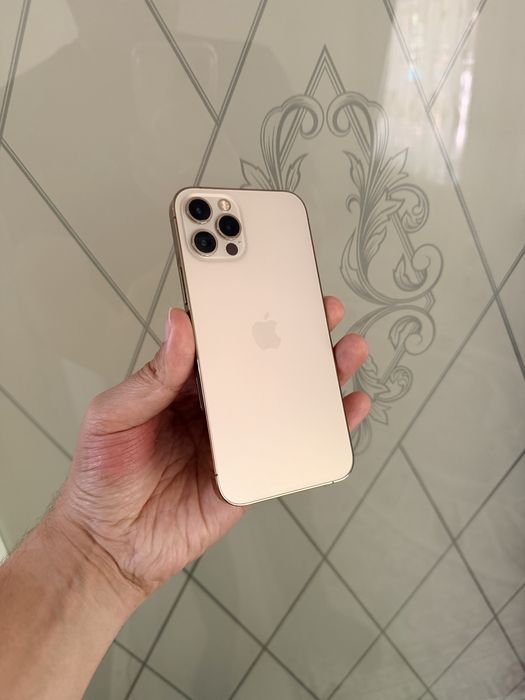 iPhone 12/Pro 256Gb - В идеальном состоянии!