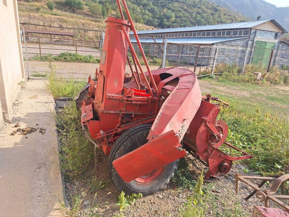Косилка универсальная (фуражир) КУФ-1, 8