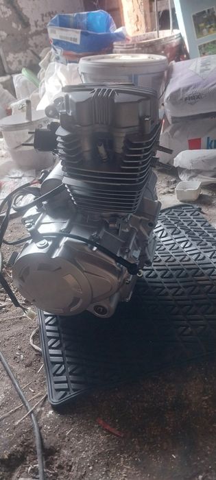 Новый двигатель 200 кубов