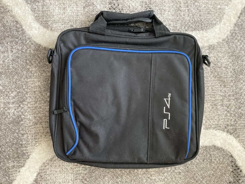 Продам Play Station 4 slim