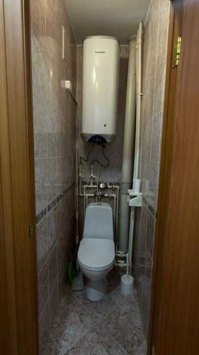 Сдам 2 комнатную квартиру, 6 мкр., дом 50