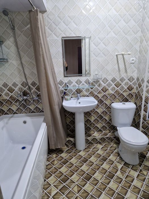 Сдаётся 2 х ком квартира в новостройке Согдиана