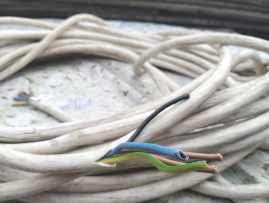 Продам кабель электрический