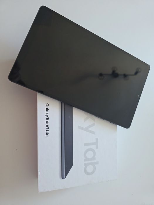 Samsung Galaxy Tab A7 Lite , Slot SIM