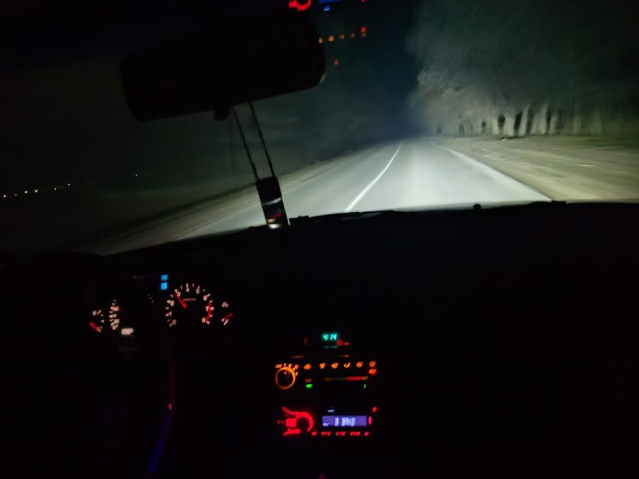 Продам машину Ниссан максима