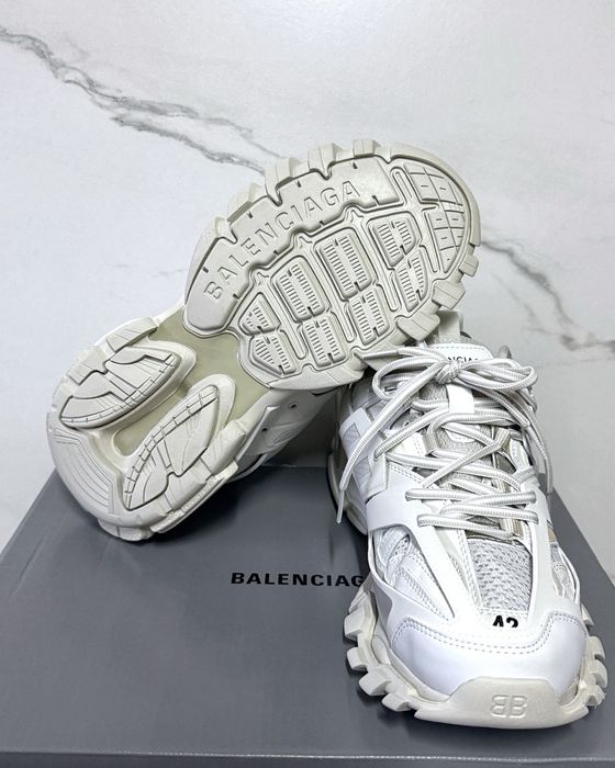 Balenciaga track full white