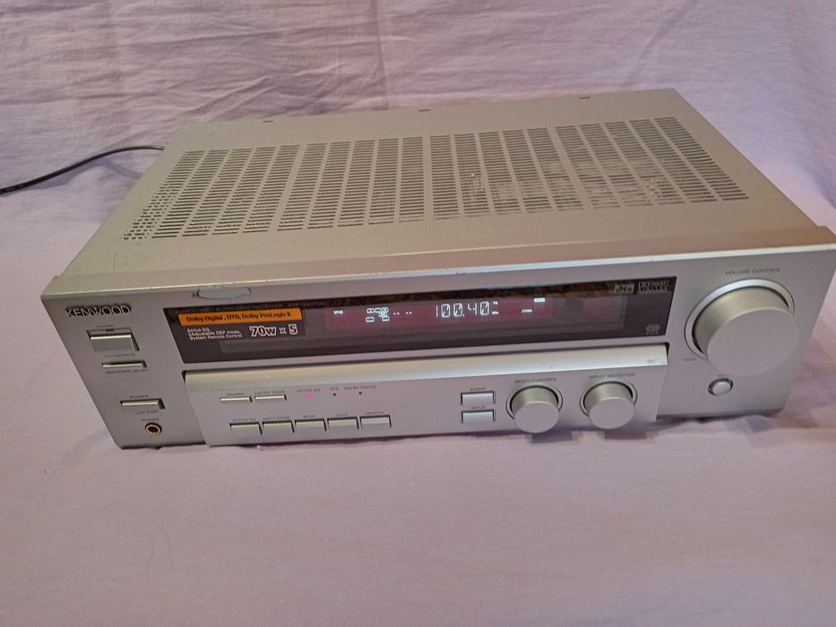 Продавам ресивър KENWOOD