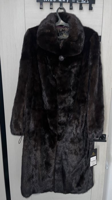 Шуба норковая коричневый