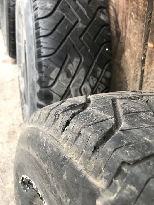 Комплект резины Yokohama Geolandar.