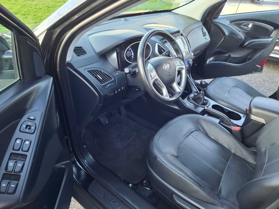 Hyundai ix35, 2.0D , 4X4, an 2013, Posibil GARANTIE si RATE