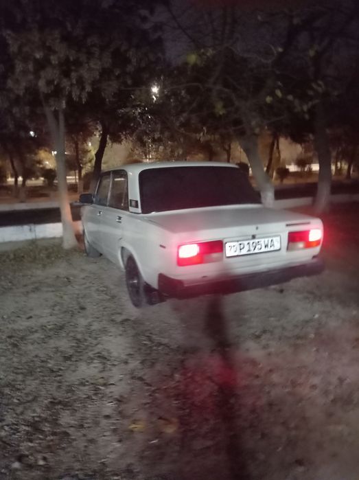 Vaz 2107 sotiladi