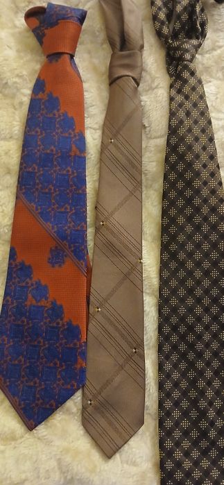 Продам галстуки мужские