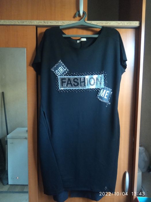 Продам платье красивые