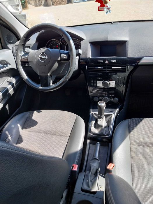 Autovehicul, masina de vanzare opel astra