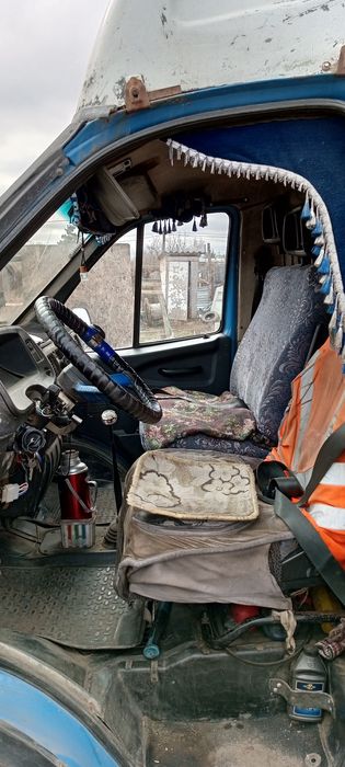 Продам газель бортовую