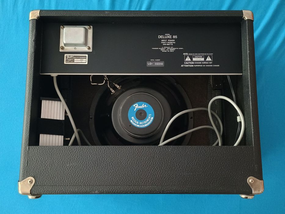Amplificator chitara Fender Delux 85