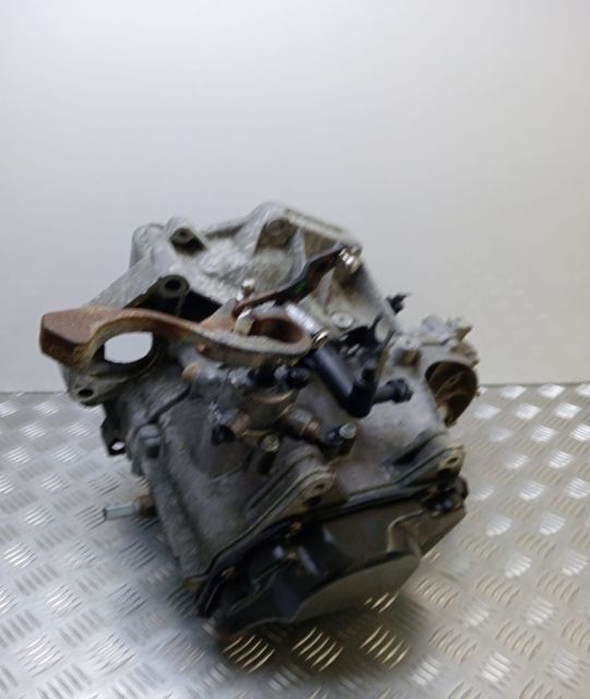 Cutie viteza 1.2 i / 1.4 i 02t301103 Seat Ibiza a 4-a generatie 6J se