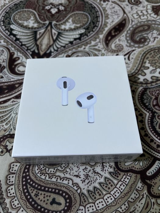 Продаю новый AirPods 3