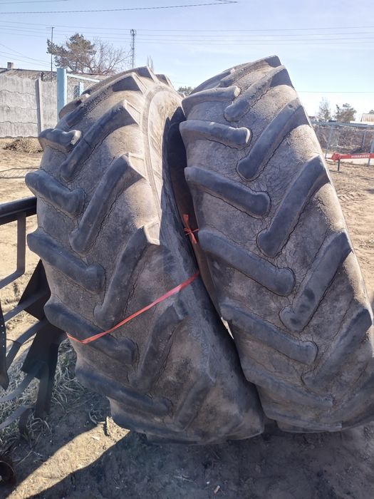 Продам шины на МТЗ вместе с камерами две штуки