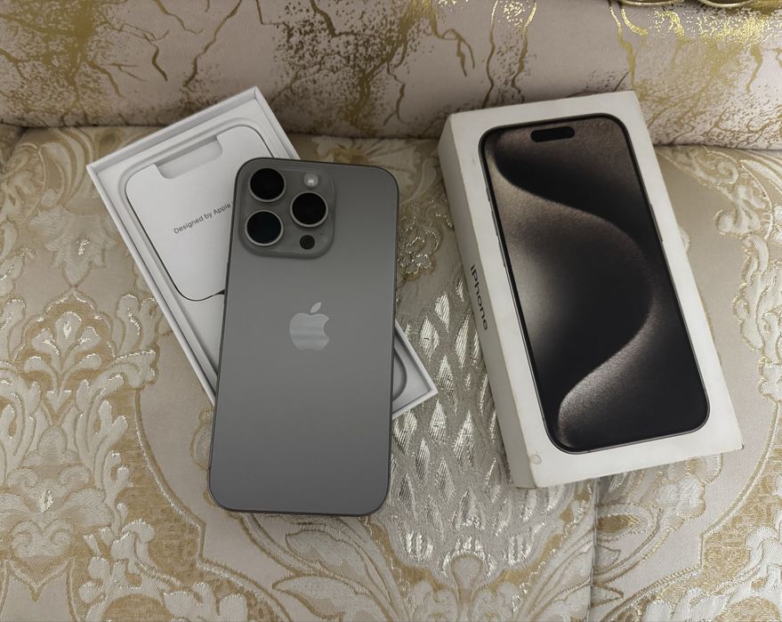 iPhone 15 Pro 256Gb цвет Natural