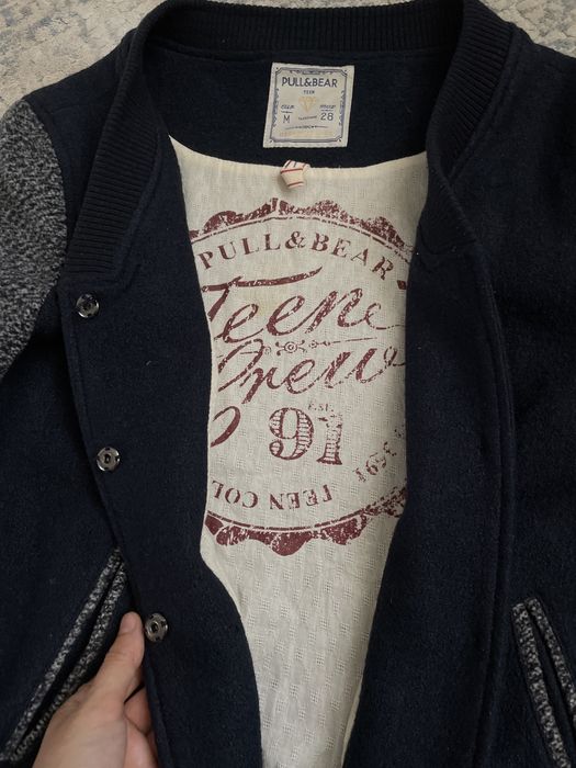 Бомбер женский от pull bear