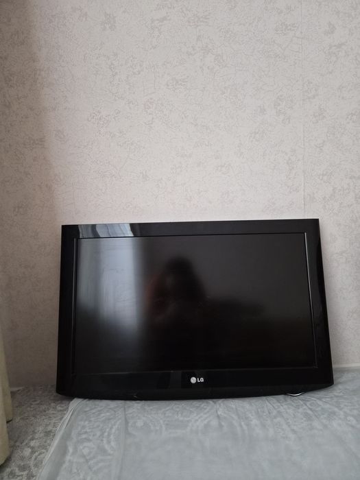 Продам телевизор