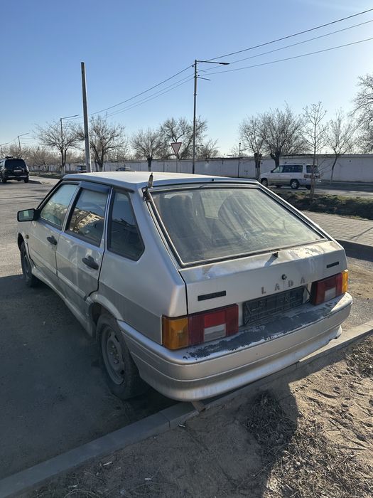 Ваз 2114 две штуки