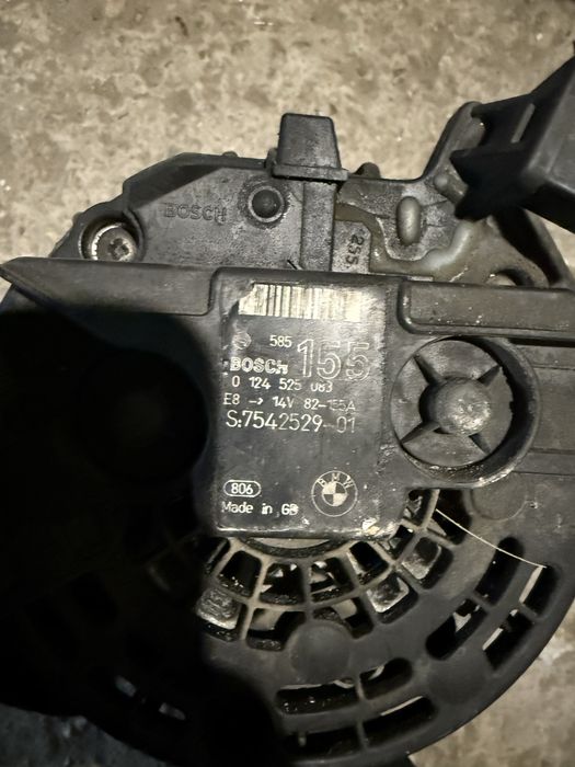 Алтернатор БМВ Е60 Е61 бензин