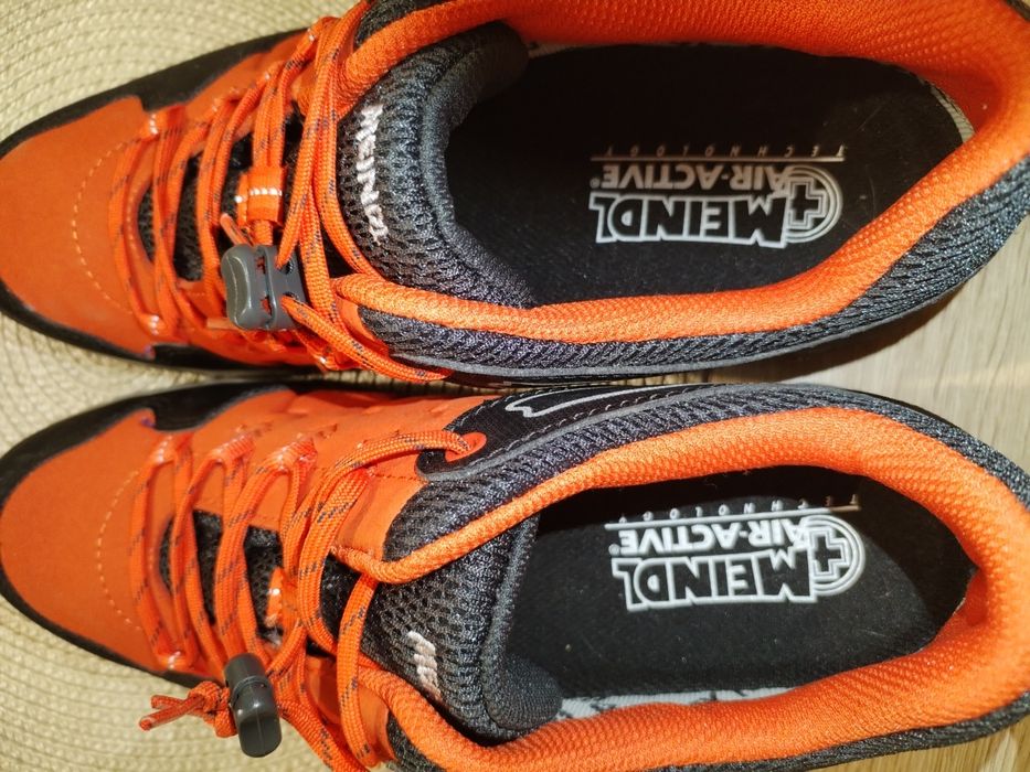 Непромокаеми обувки