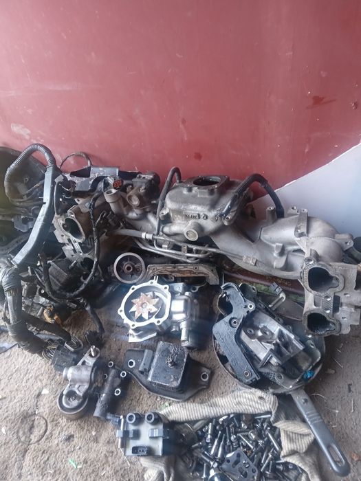 Продам запчасти Субару (двигатель)