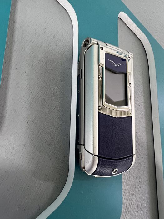 Vertu Constellation Ayxta Blue Ceramic