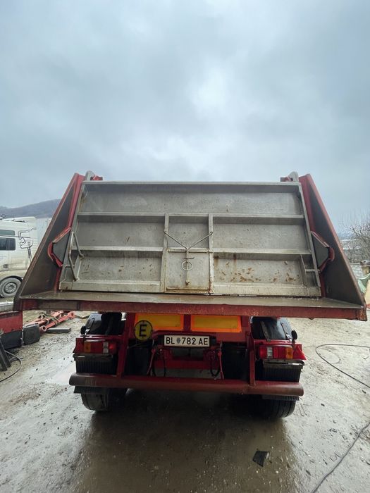 Semiremorca / Bena basculabila 3 parti / Schwarzmuller