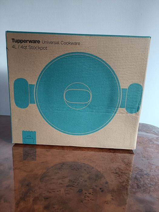 Коробки  разные от посуды Tupperware