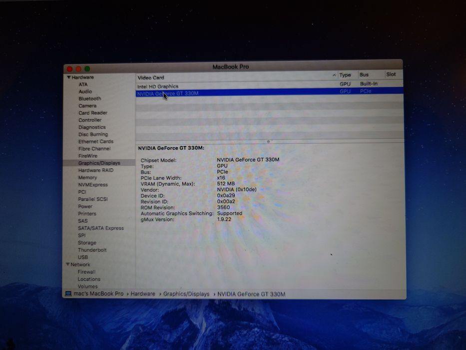 MacBook pro 17" 2010