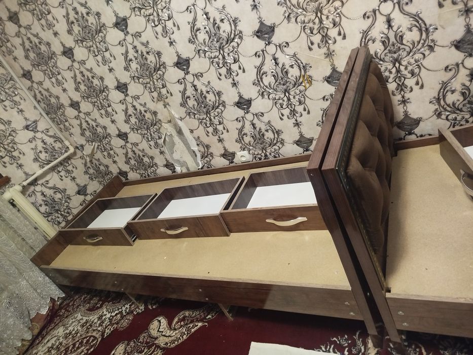 Ikkita bir kishilik kravat