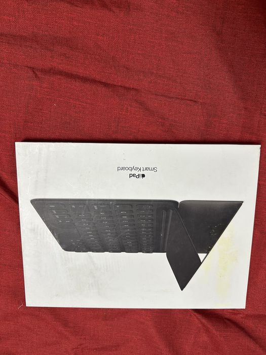 Apple ipad 9 /tastatura apple/ fullbox