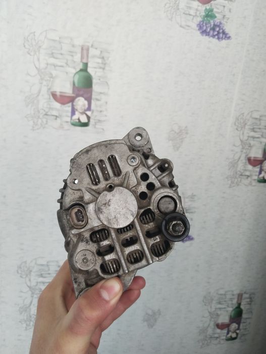 Продам генератор на део матиз