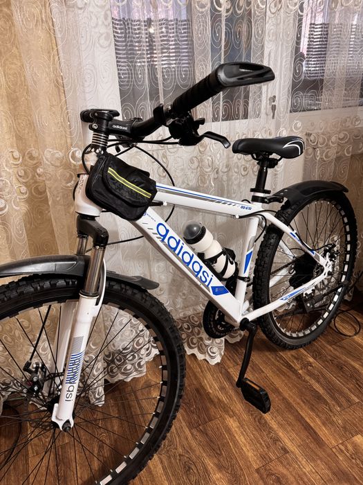 Продаёться обсалютно новый спортивный велосипед