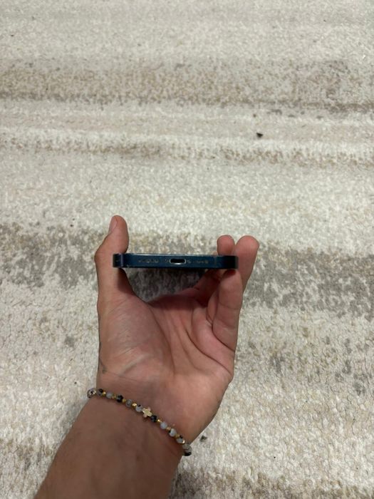 Vand iphone 14 normal