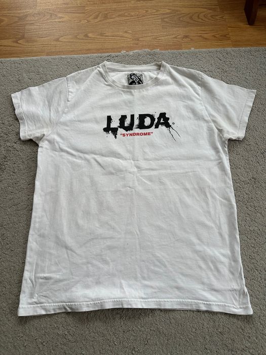 Рядка тениска на luda