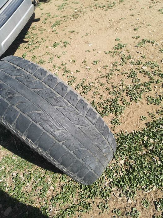 Продам шины 265/65 R17